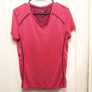 Women’s Kuhl V-Neck Tee Size Large
